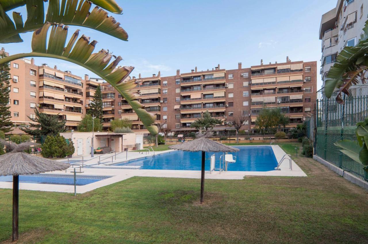 Malaga Oeste Parking-Wifi-Piscina Apartment Exterior photo